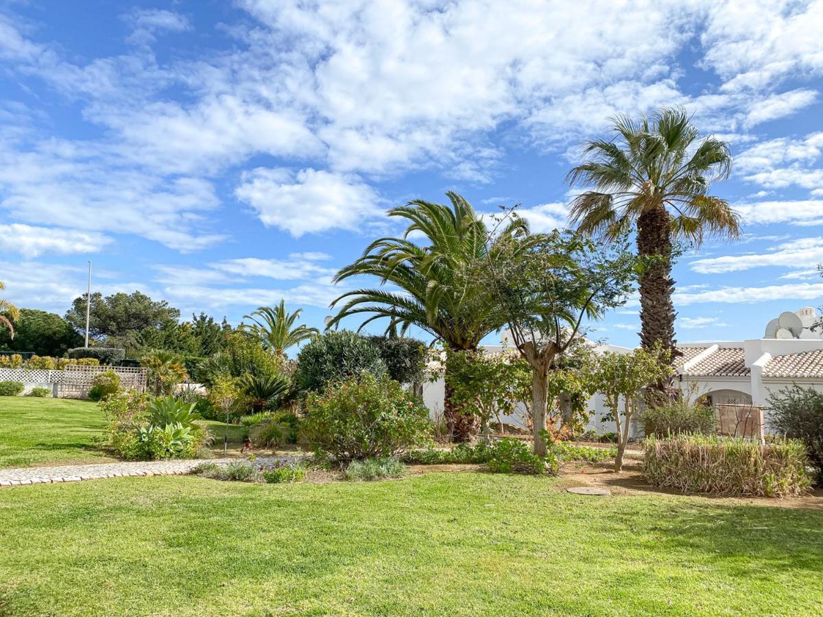 Lovely Apartment In Albufeira 2Bd 250M Beach Ocean View And Ac Wi-Fi Pool Ngoại thất bức ảnh