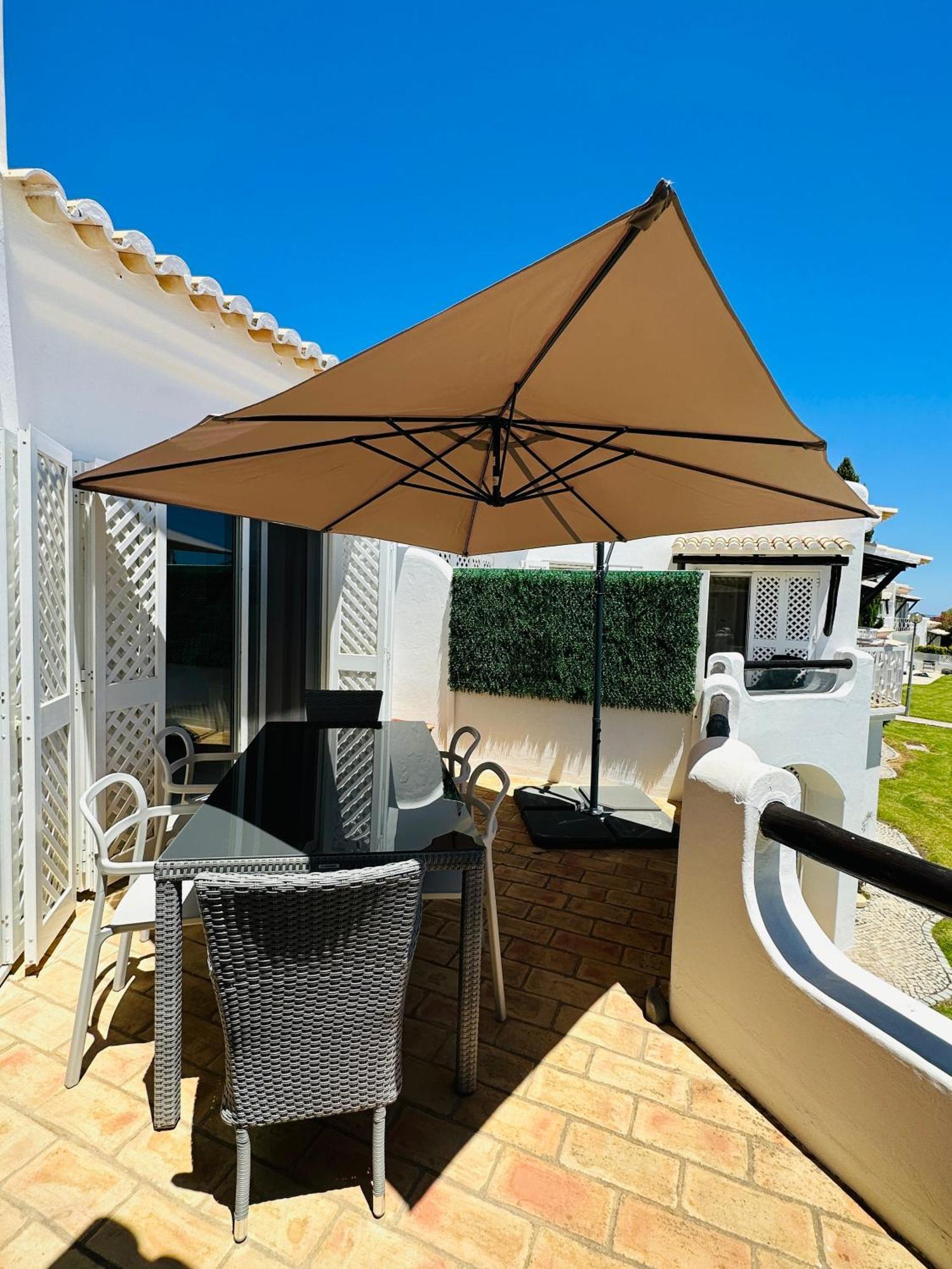 Lovely Apartment In Albufeira 2Bd 250M Beach Ocean View And Ac Wi-Fi Pool Ngoại thất bức ảnh